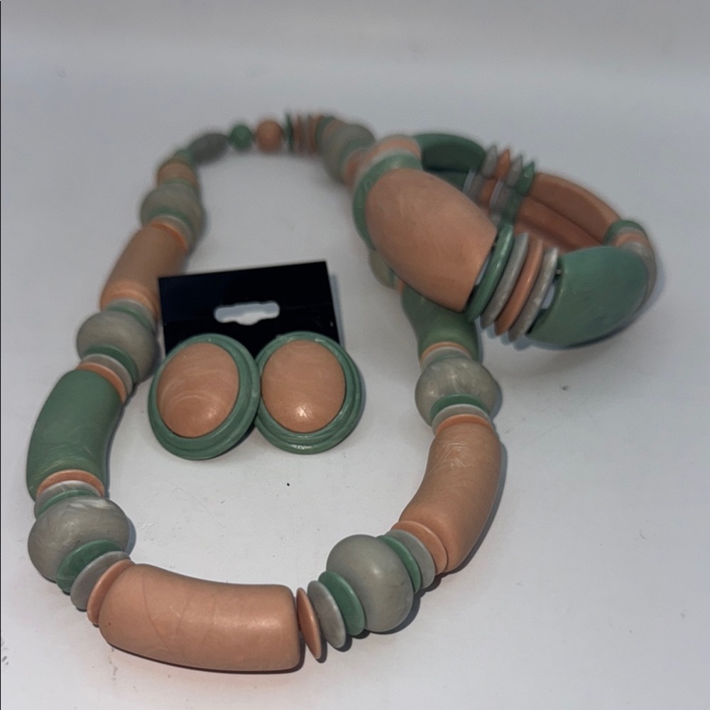 Vintage 1997 Avon Sun  bleached colors set